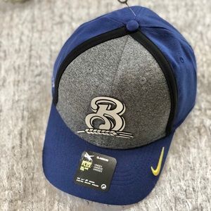 New with tags NIKE MILWAUKEE BREWERS BASEBALL HAT